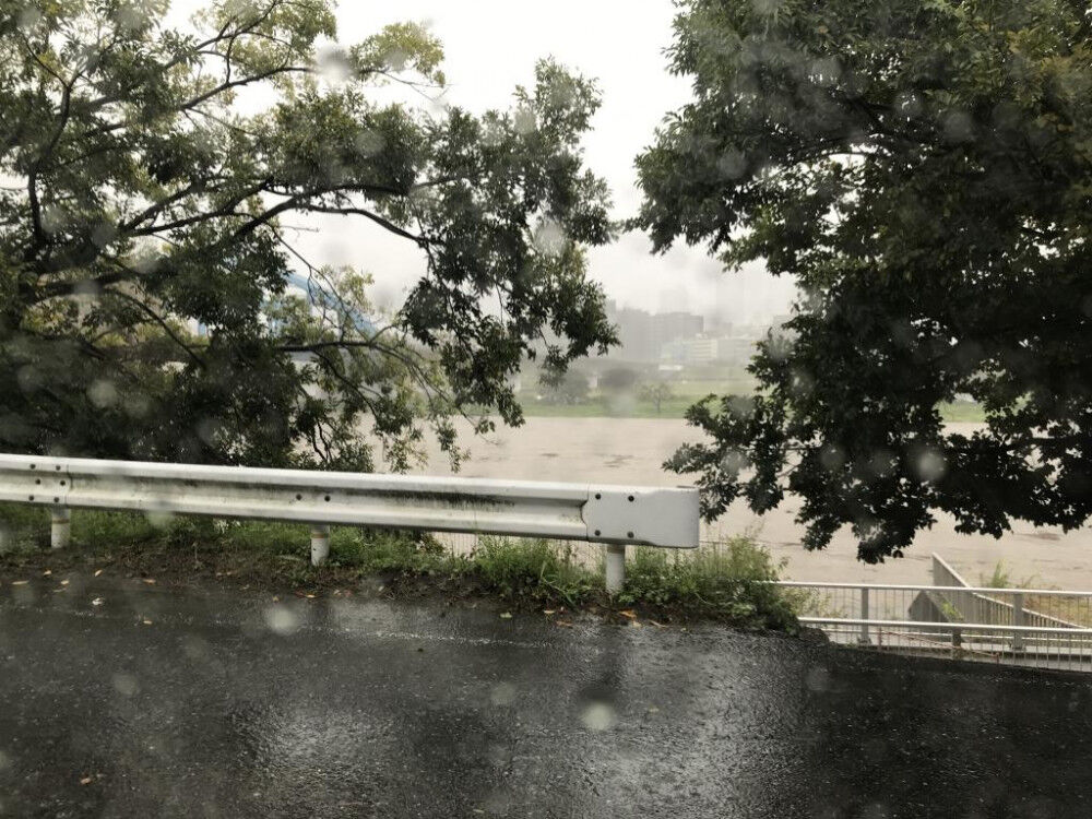 台風19号 臨時休業いたします